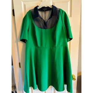 Eloquii A-line green and navy blue collar dress 💚💙